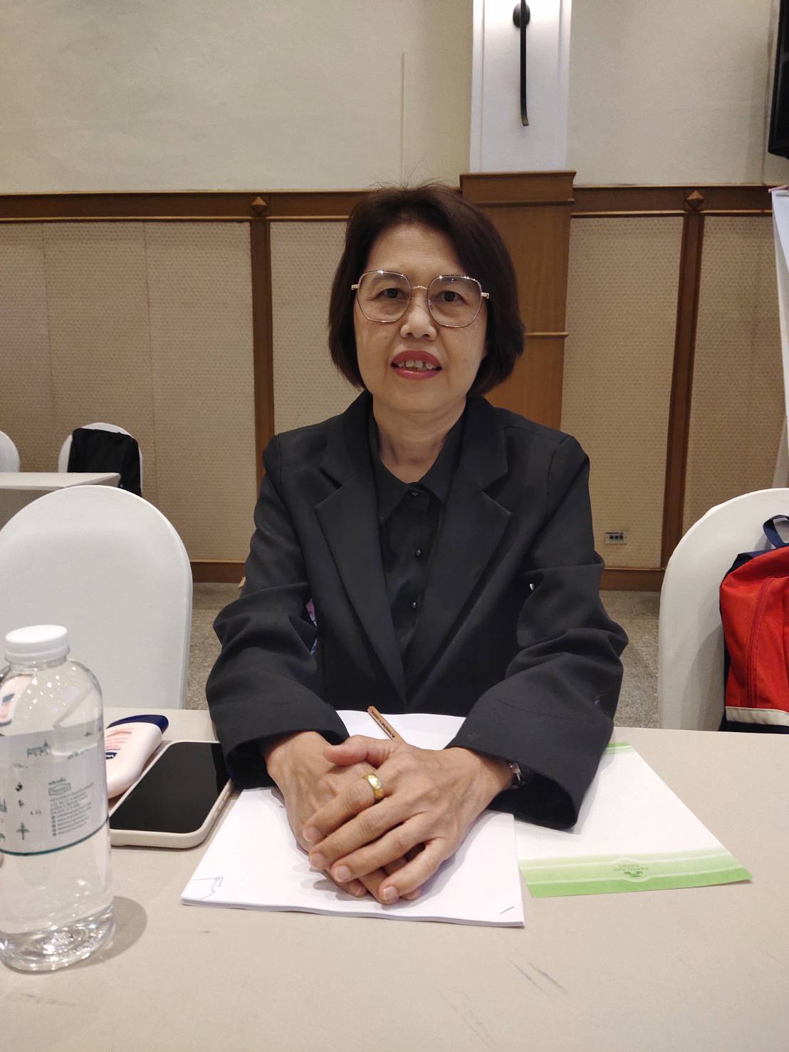 title - ประชุมกลุ่มย่อยเพื่อร่วมกันพิจารณาประเด็นการพัฒนาจังหวัดตามแผนพัฒนาจังหวัดจันทบุรี พ.ศ. 2571 - 2575 และประชุมเชิงปฏิบัติการเพื่อจัดทำข้อเสนอโครงการตามแผนปฏิบัติราชการประจำปีงบประมาณ พ.ศ. 2571 และจัดทำโครงการที่มีคุณภาพของจังหวัดตามประเด็นการพัฒนา